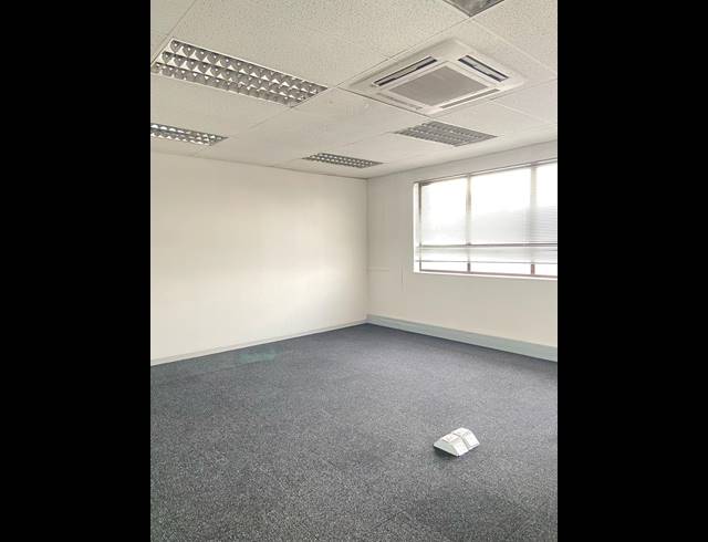 580M² OFFICE TO LET IN KELVIN